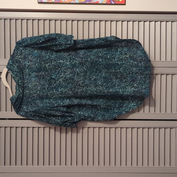 Go Fish Blouse - Picture 2 of 3